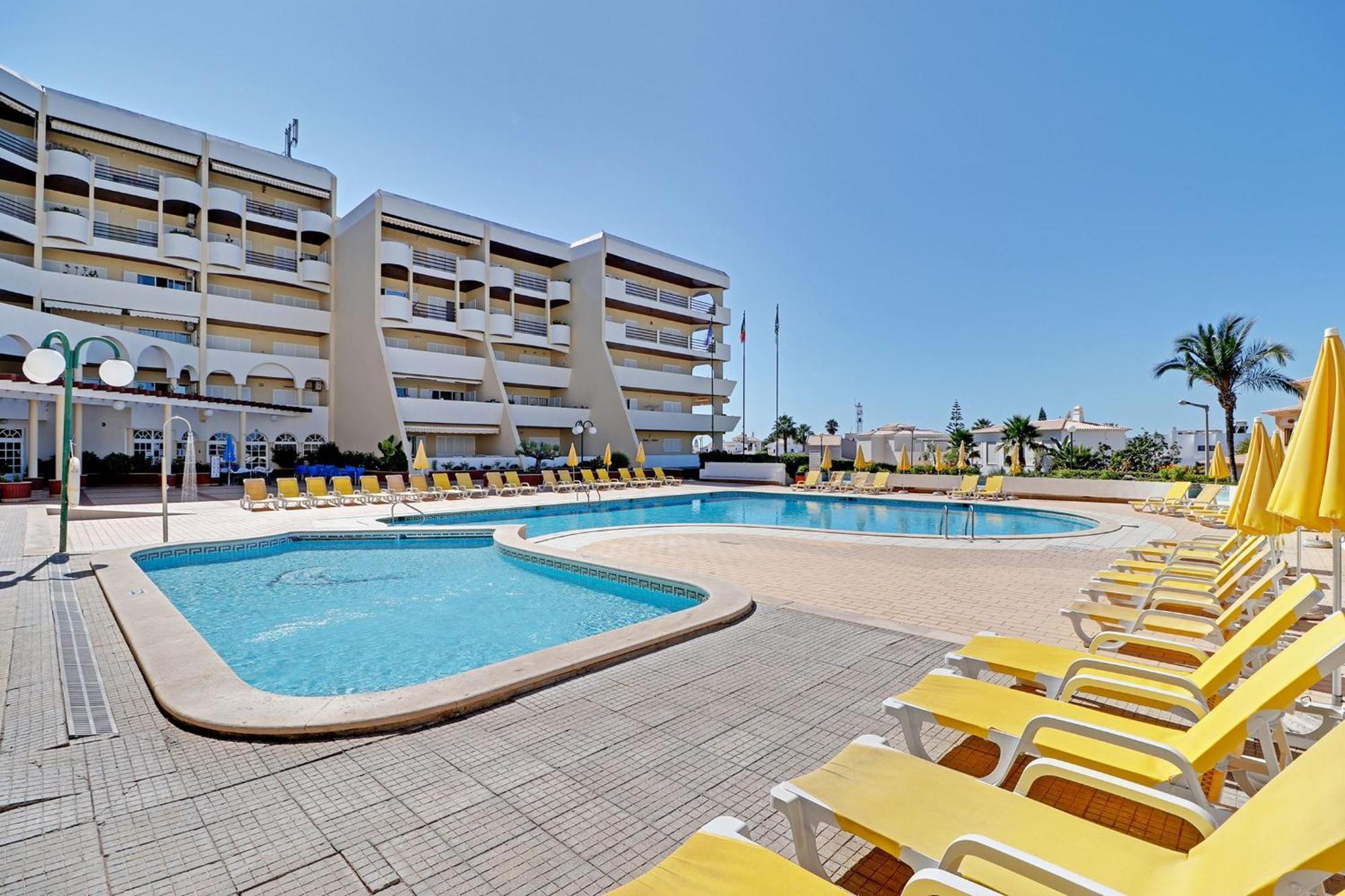 Albufeira Concept 2 With Pool By Homing Apartment *